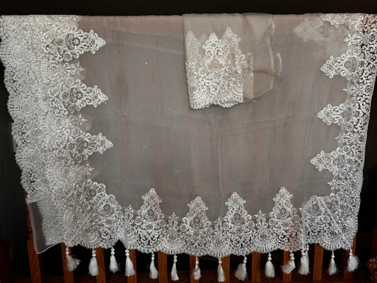 Moslin White Saree